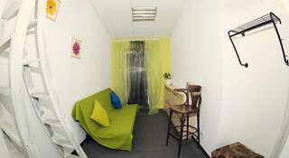 Хостел Mansarda S Hostel Санкт-Петербург-2